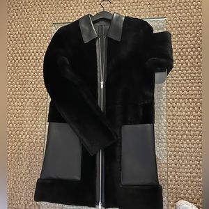 Theory 'Piazza' Shearling Coat - Black - Size P (fits like a Small)
Brand NEW